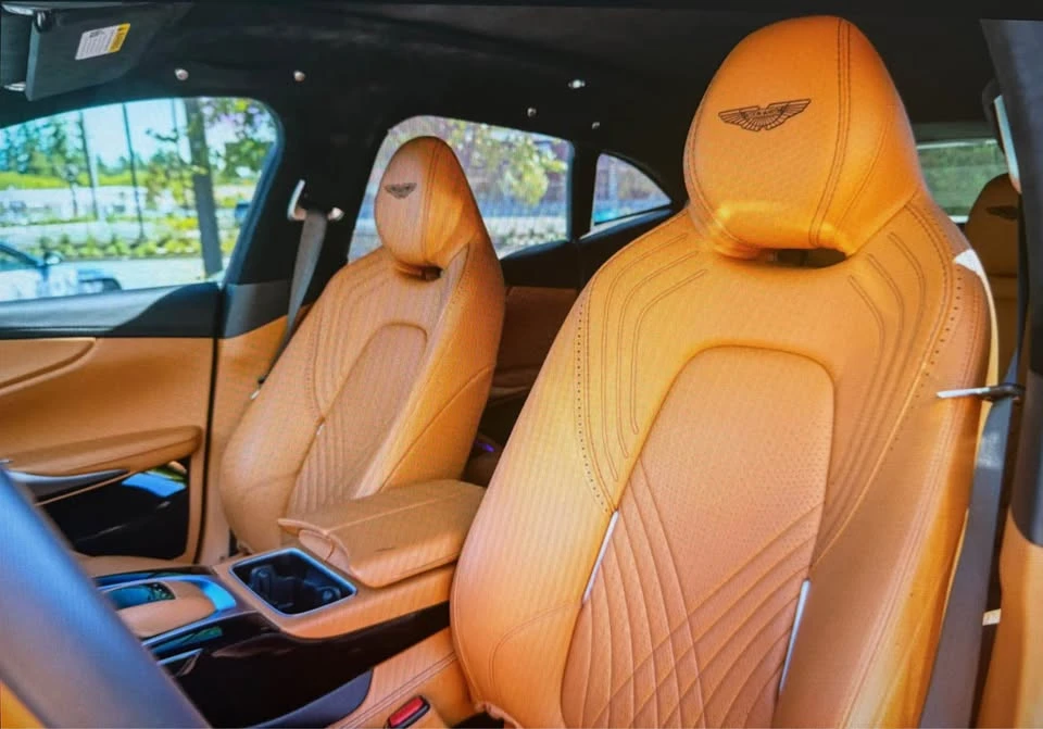 2021 Aston Martin DBX - Image 6 of 8