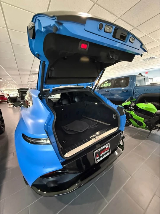 2021 Aston Martin DBX - Image 3 of 8