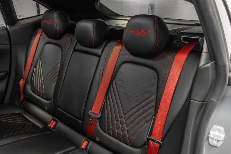 2021 Aston Martin DBX - Image 11 of 13