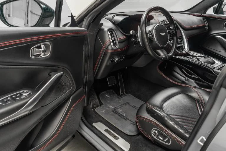 2021 Aston Martin DBX - Image 8 of 13