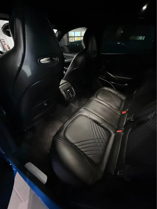 2021 Aston Martin DBX - Image 7 of 8