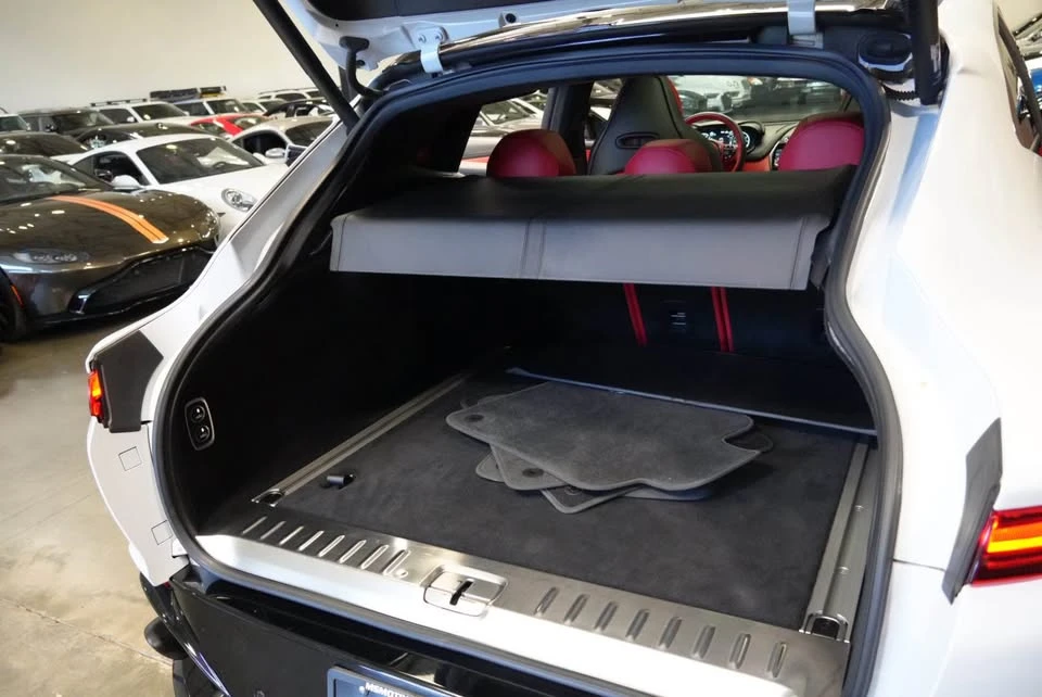 2021 Aston Martin DBX - Image 15 of 20