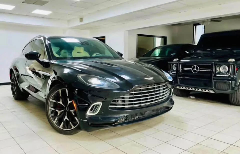 2021 Aston Martin DBX - Image 4 of 20
