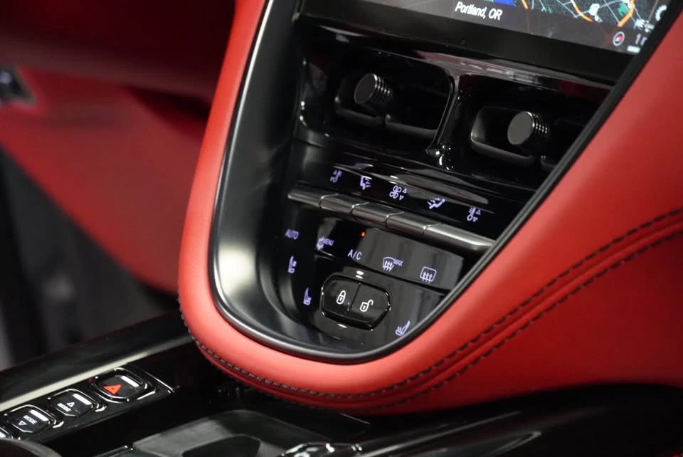 2021 Aston Martin DBX - Image 19 of 20