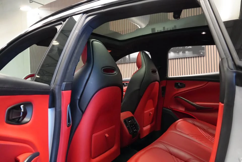 2021 Aston Martin DBX - Image 14 of 20