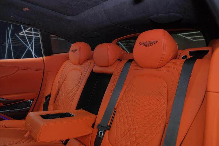 2021 Aston Martin DBX - Image 18 of 18