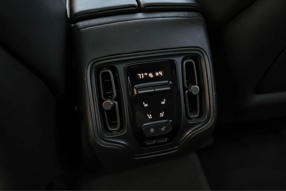 2021 Aston Martin DBX - Image 16 of 19