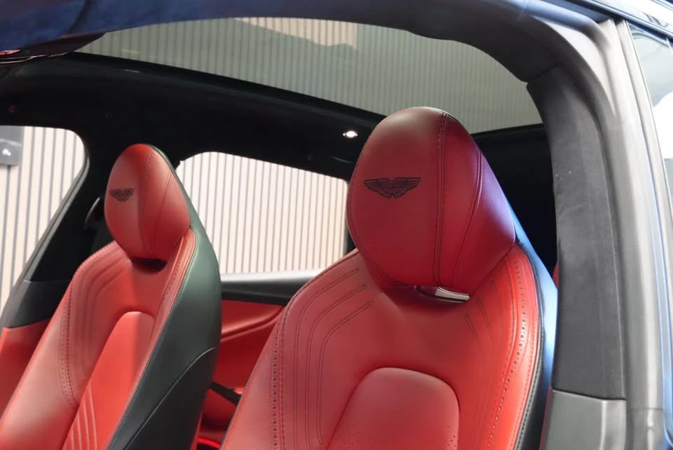 2021 Aston Martin DBX - Image 12 of 20