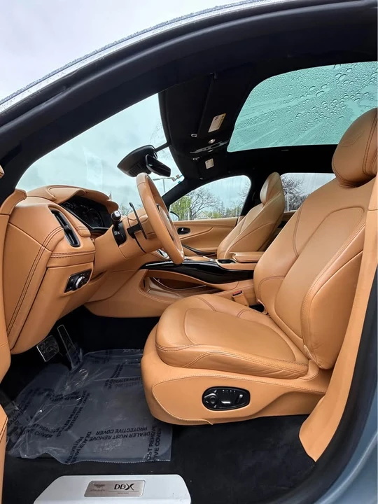 2021 Aston Martin DBX - Image 11 of 15