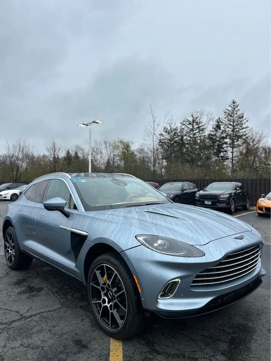 2021 Aston Martin DBX - Image 3 of 15
