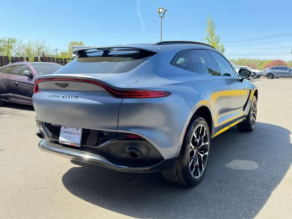 2021 Aston Martin DBX - Image 8 of 9