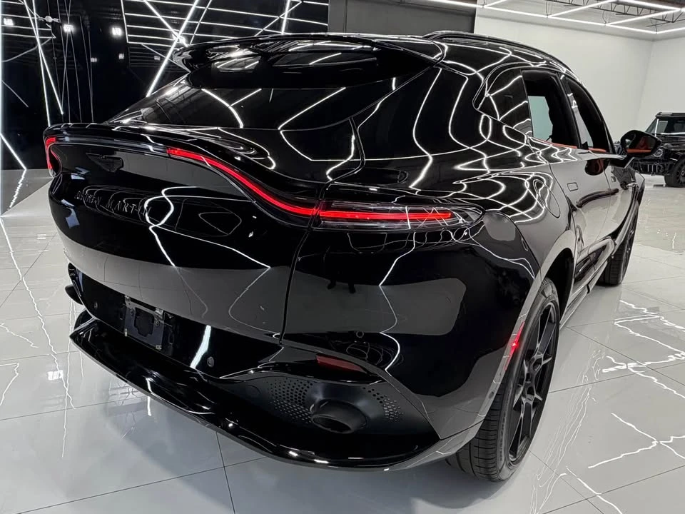 2021 Aston Martin DBX - Image 10 of 20