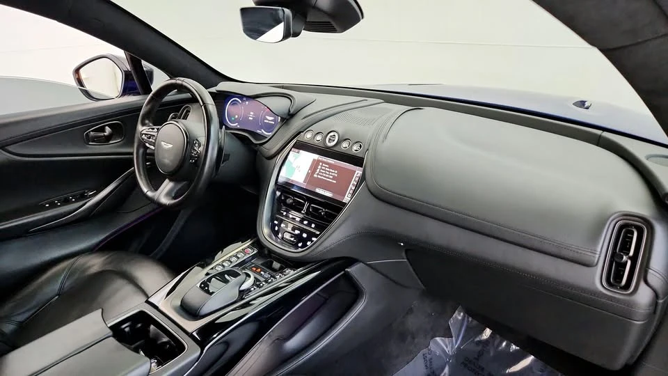 2021 Aston Martin DBX - Image 12 of 17