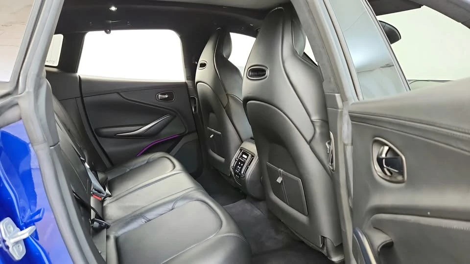 2021 Aston Martin DBX - Image 15 of 17