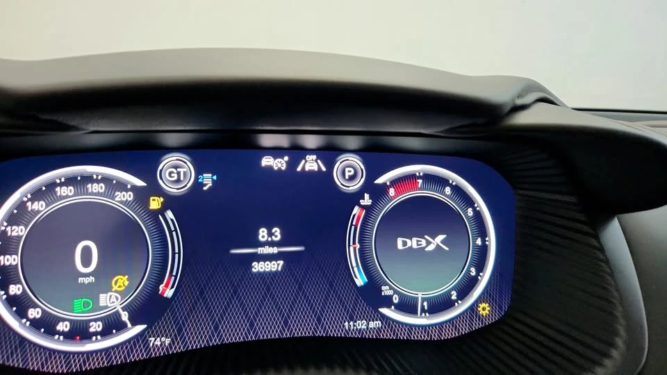 2021 Aston Martin DBX - Image 10 of 17
