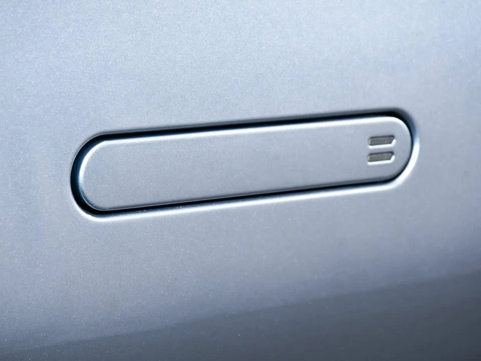 2021 Aston Martin DBX - Image 16 of 18