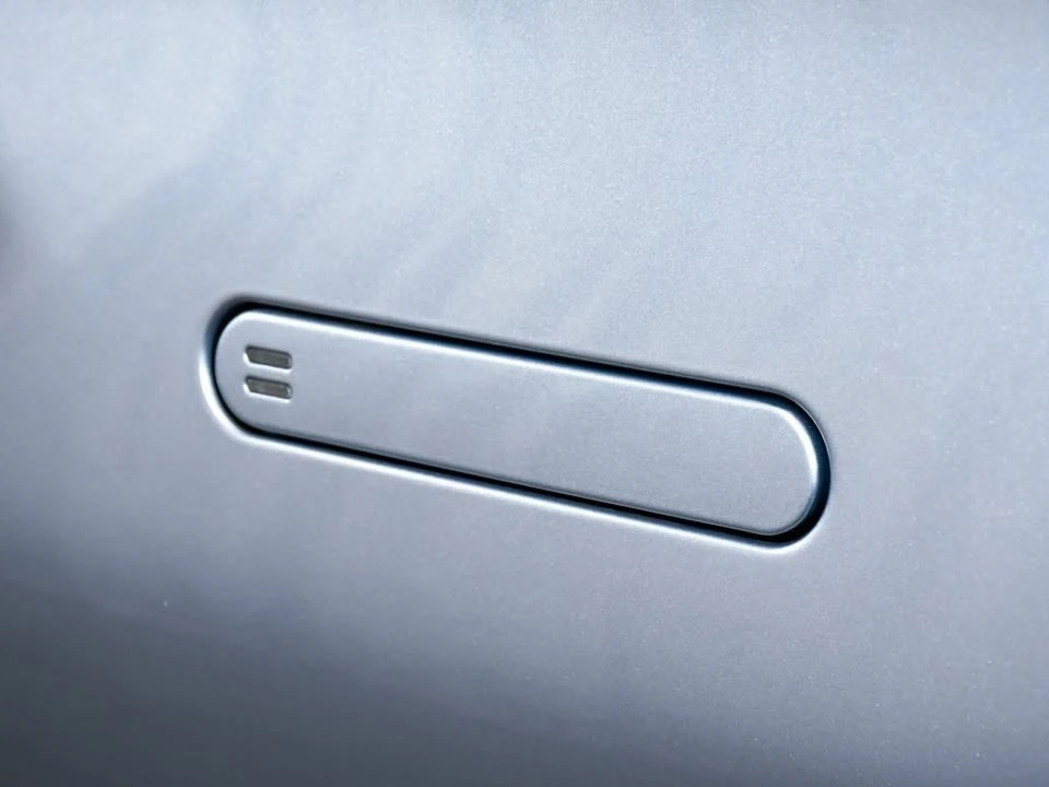 2021 Aston Martin DBX - Image 10 of 18