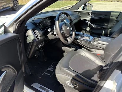 2021 Aston Martin DBX - Image 14 of 19