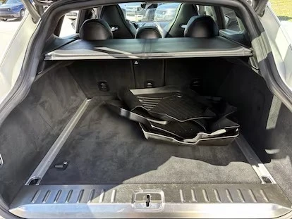 2021 Aston Martin DBX - Image 9 of 19