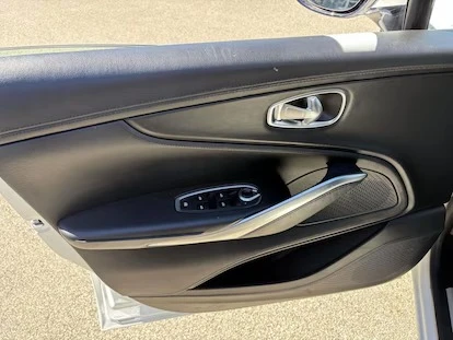 2021 Aston Martin DBX - Image 11 of 19