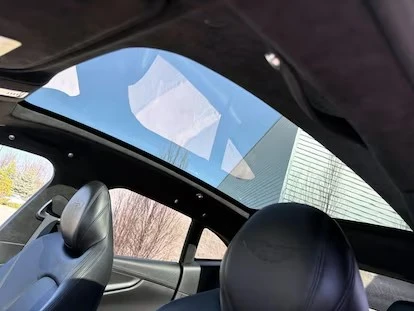2021 Aston Martin DBX - Image 15 of 19