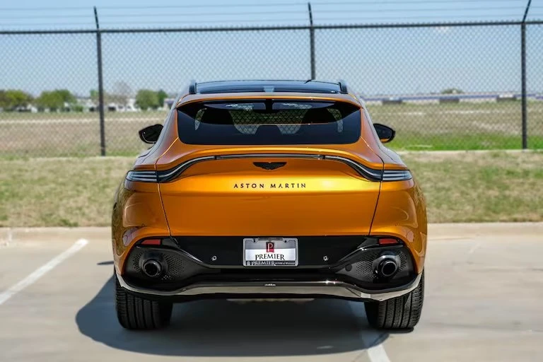 2021 Aston Martin DBX - Image 4 of 19