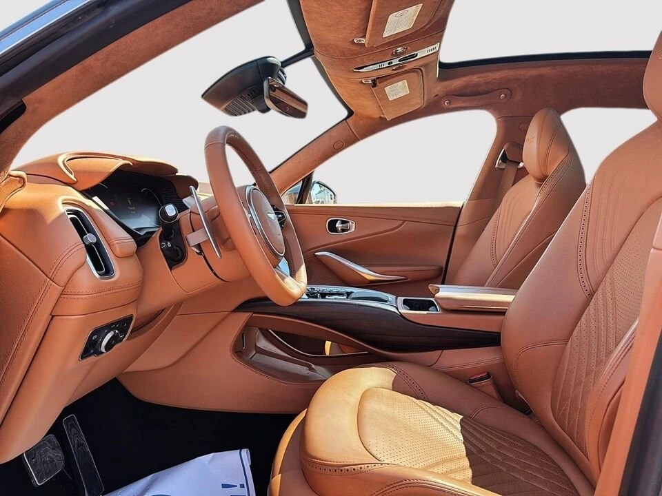 2021 Aston Martin DBX - Image 15 of 20