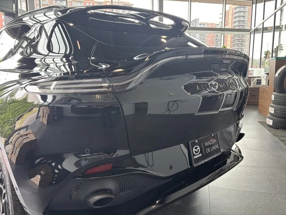 2021 Aston Martin DBX - Image 15 of 20