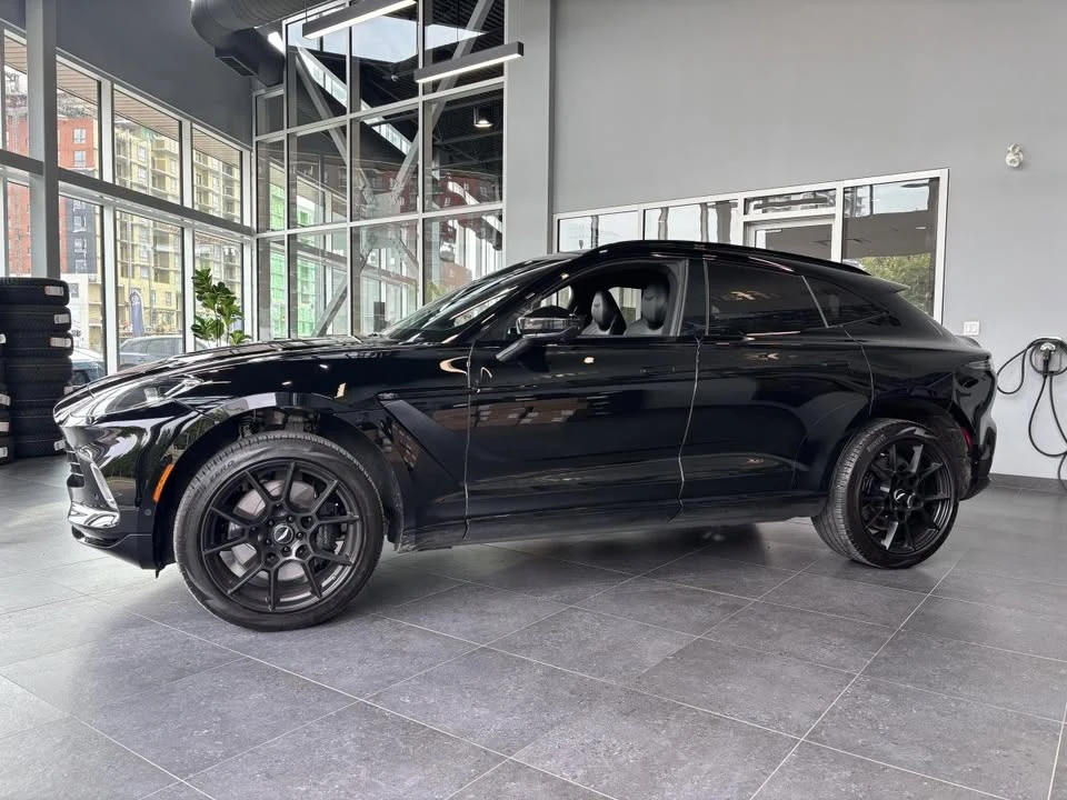 2021 Aston Martin DBX - Image 3 of 20