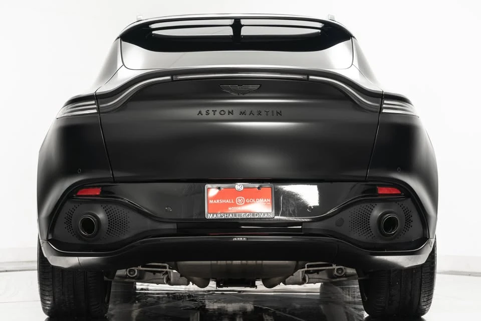 2021 Aston Martin DBX - Image 7 of 17