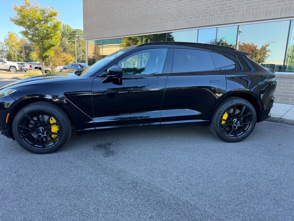 2021 Aston Martin DBX - Image 2 of 20