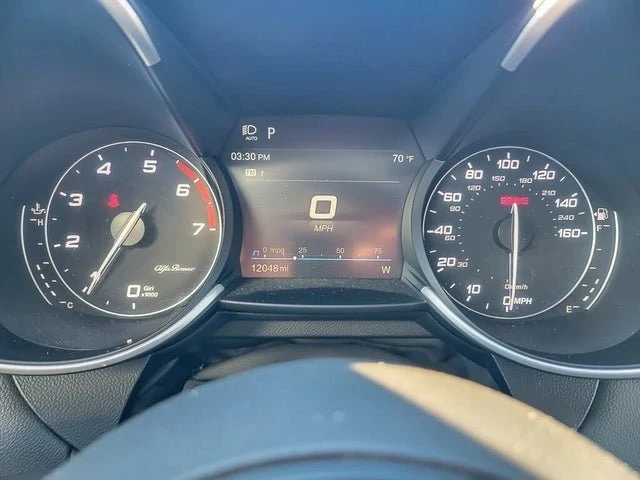 2021 Alfa Romeo Giulia - Image 12 of 19