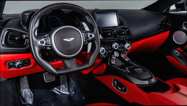 2021 Aston Martin V8 Vantage (2019+) - Image 2 of 18
