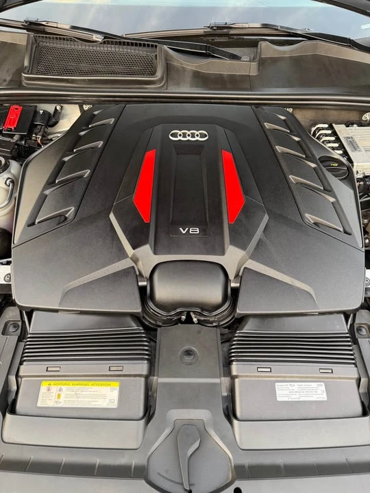 2021 Audi SQ7 - Image 7 of 20