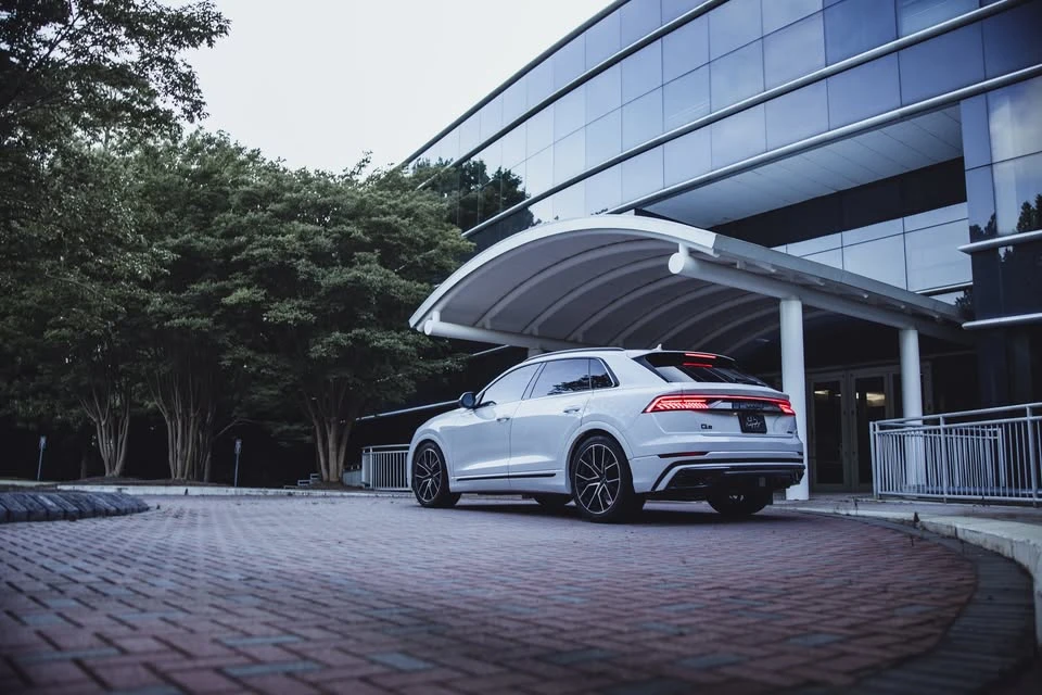 2021 Audi Q8 - Image 3 of 5