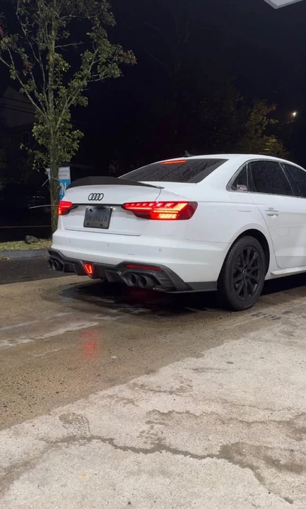 2021 Audi B9 A4 - Image 3 of 4