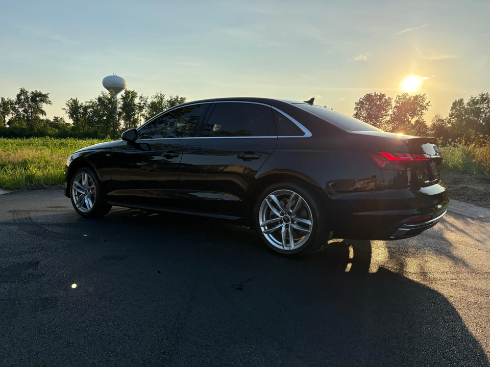 2021 Audi B9 A4 - Image 9 of 31