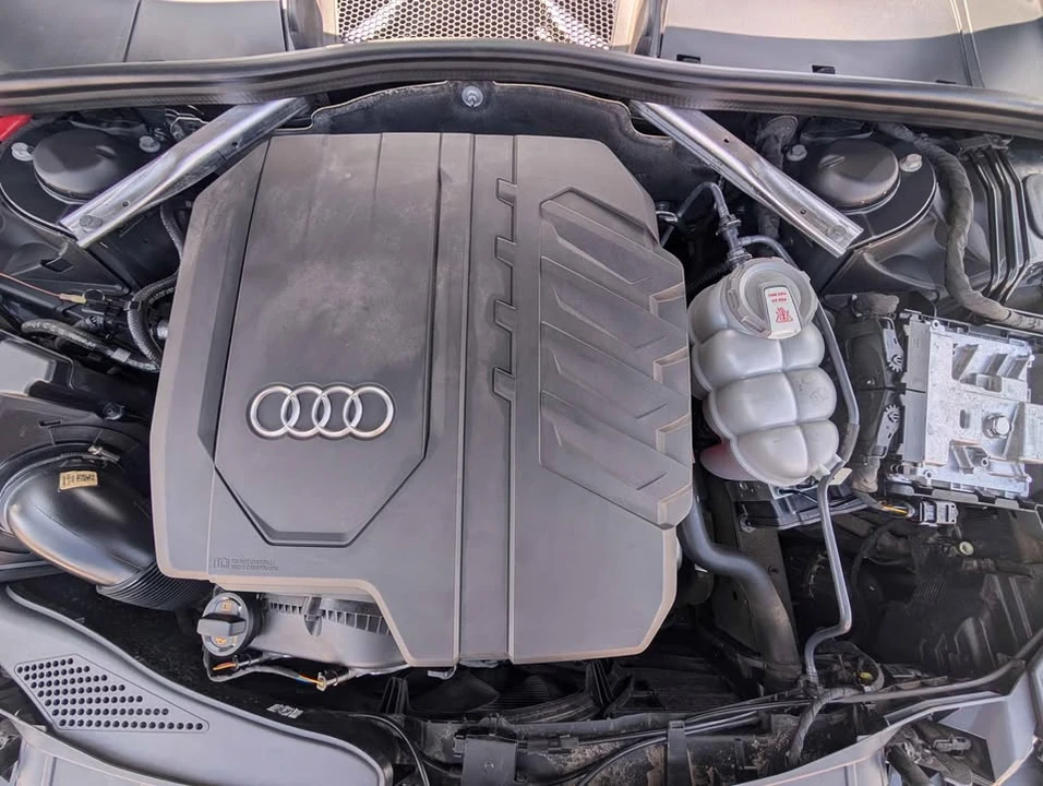 2021 Audi B9 A4 - Image 16 of 20
