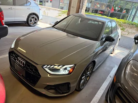2021 Audi A4 Sedan Progressiv Quattro