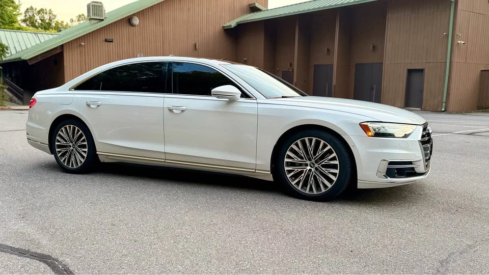 2021 Audi D5 A8 - Image 5 of 20