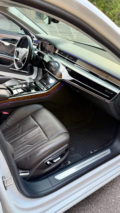 2021 Audi D5 A8 - Image 13 of 20