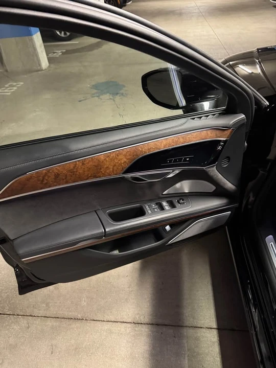 2021 Audi D5 A8 - Image 9 of 13