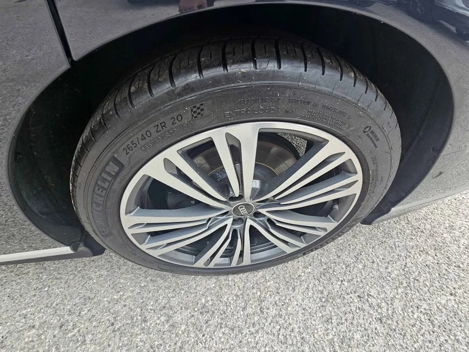 2021 Audi D5 A8 - Image 5 of 13
