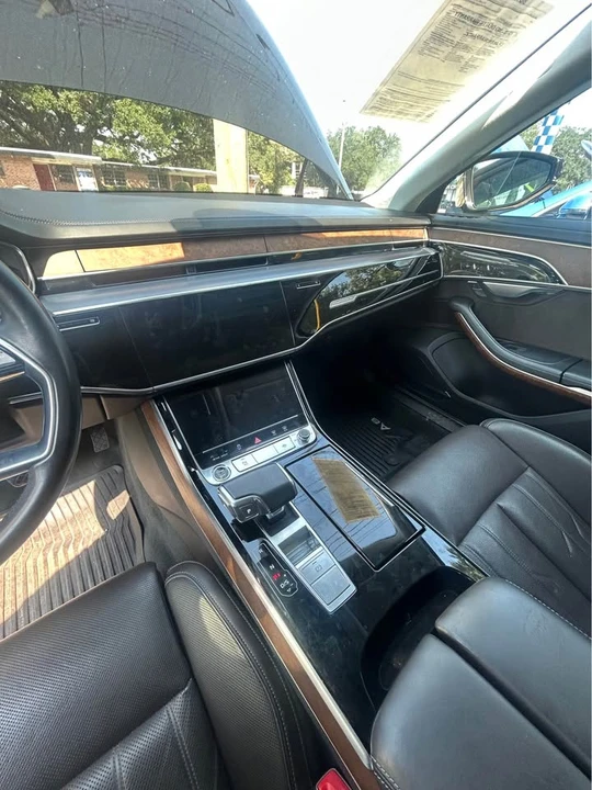 2021 Audi D5 A8 - Image 6 of 8