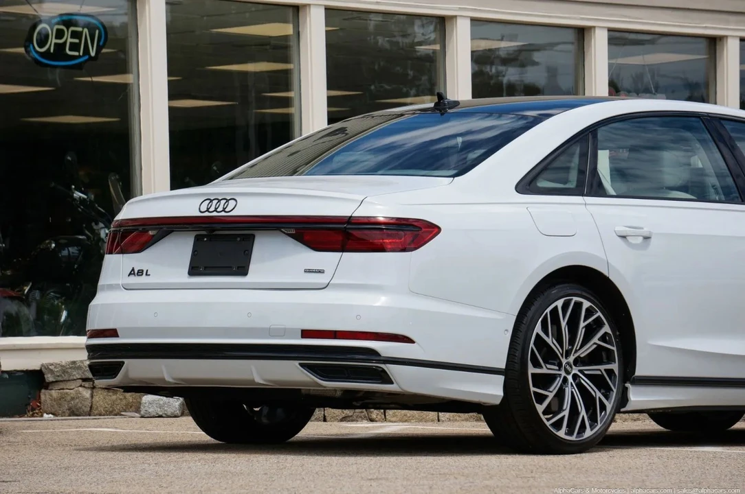 2021 Audi D5 A8 - Image 3 of 31