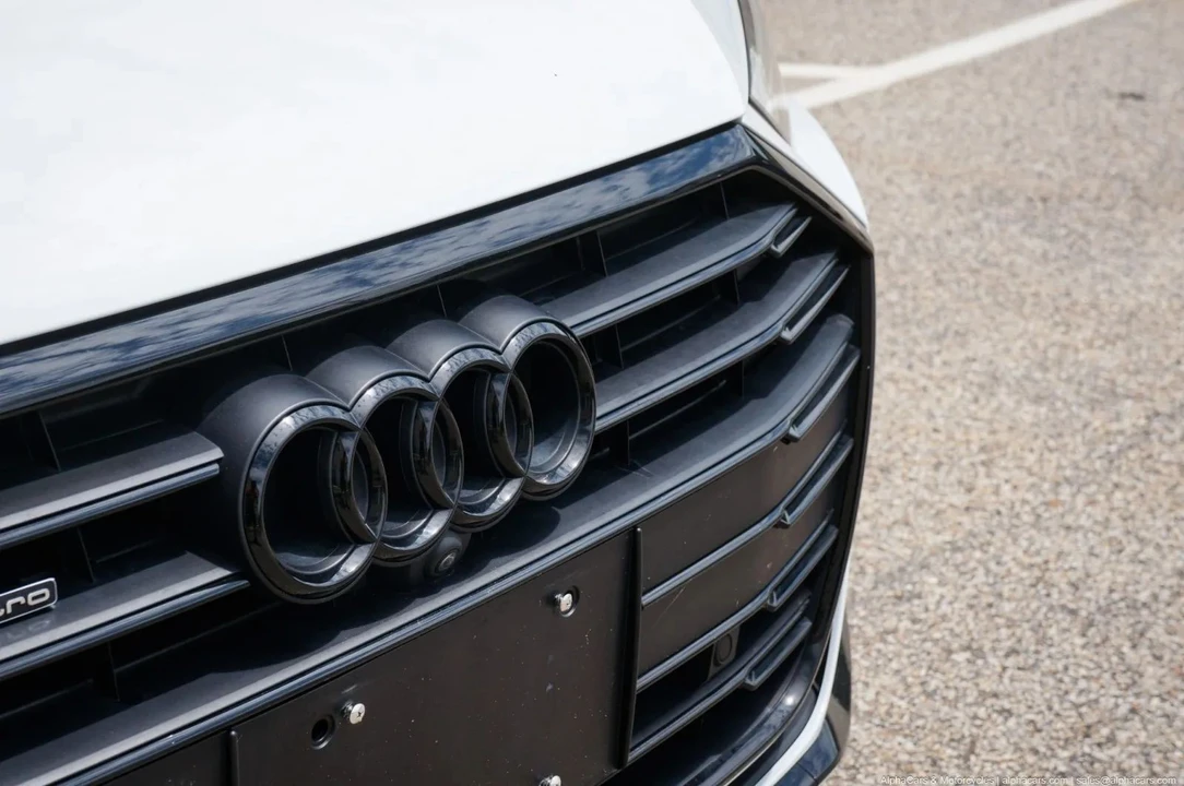 2021 Audi D5 A8 - Image 29 of 31