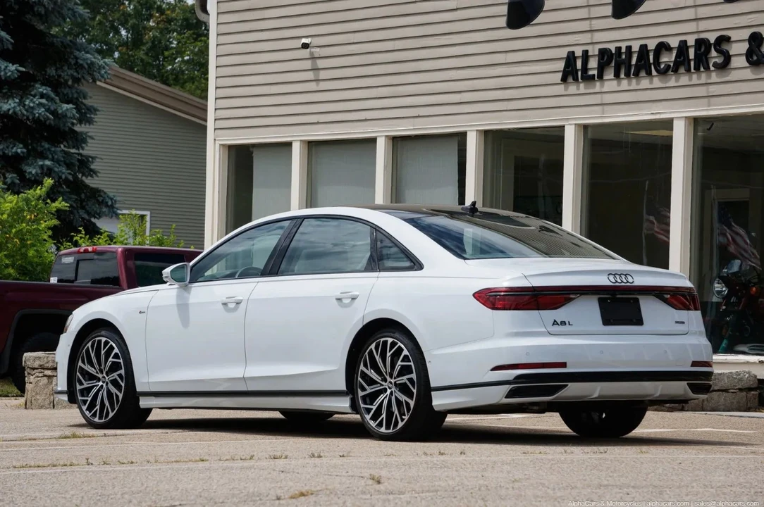 2021 Audi D5 A8 - Image 18 of 31