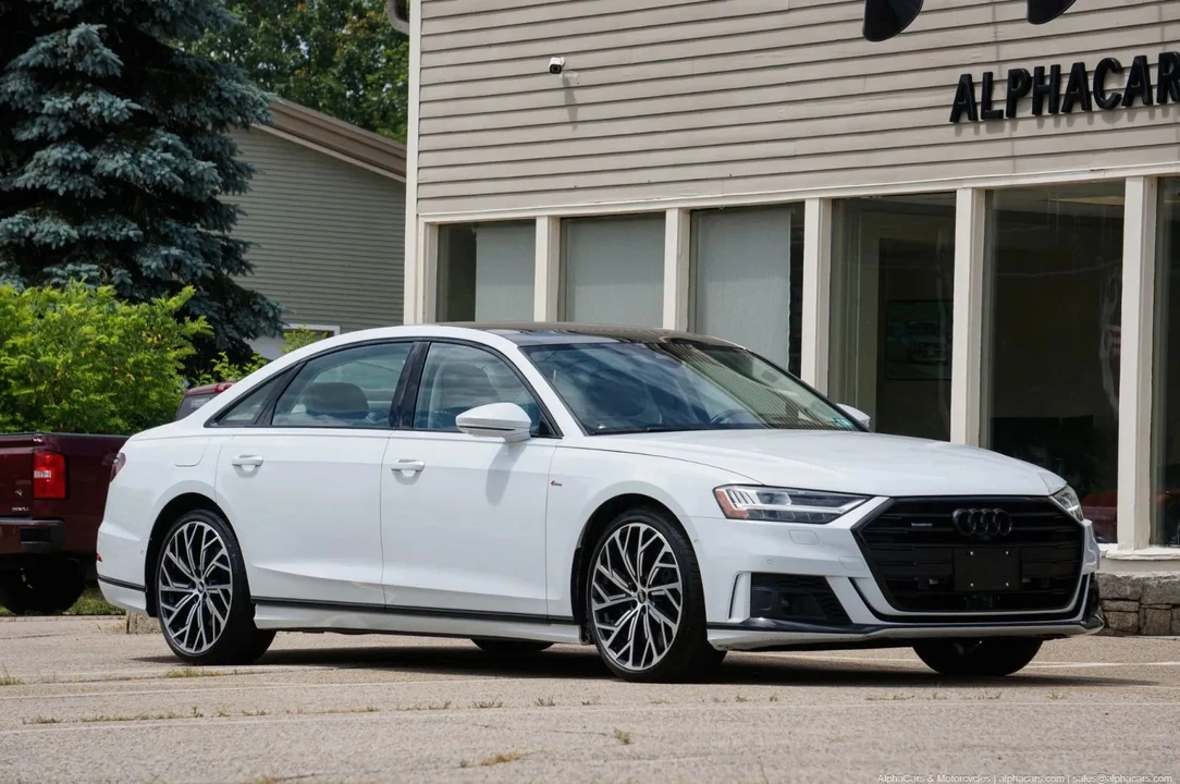2021 Audi D5 A8 - Image 8 of 31