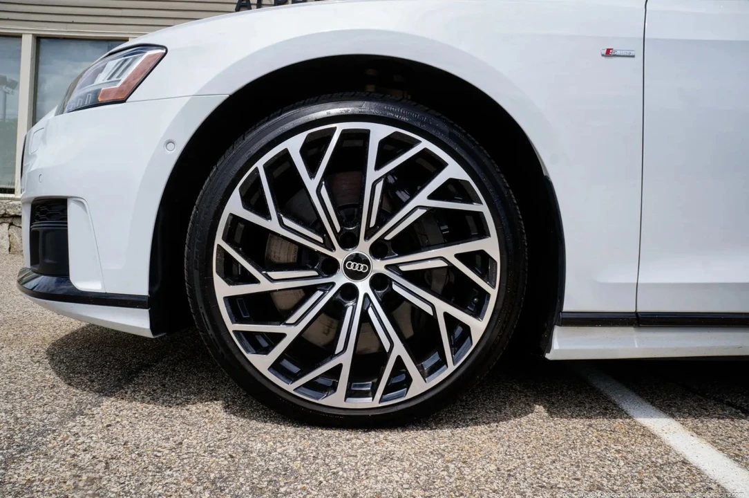 2021 Audi D5 A8 - Image 25 of 31