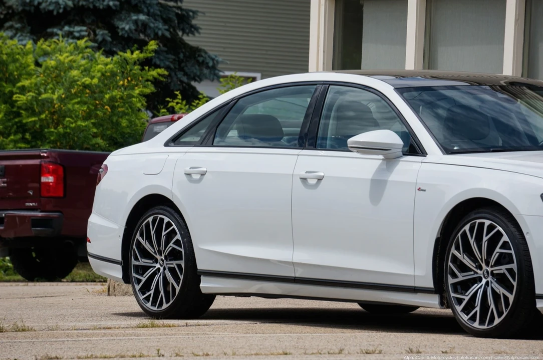 2021 Audi D5 A8 - Image 9 of 21